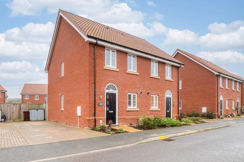2 bedroom semi-detached house for sale, Rowan Drive, Dereham