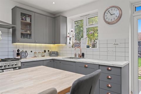 3 bedroom semi-detached house for sale, June Close, Coulsdon