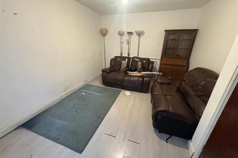 3 bedroom semi-detached house for sale, Riverside, London