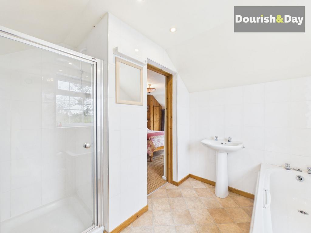 Bedroom One En-Suite
