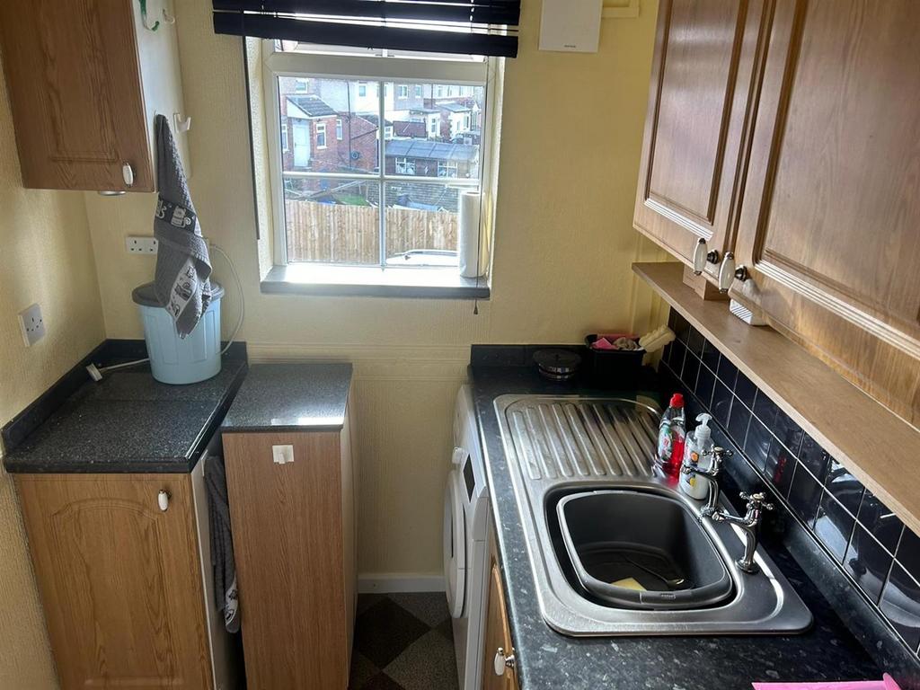 Fitted Kitchen: