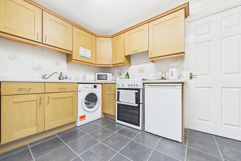 2 bedroom semi-detached house for sale, Hawthorne Close, North Lincolnshire DN15