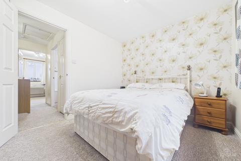 2 bedroom semi-detached house for sale, Hawthorne Close, North Lincolnshire DN15