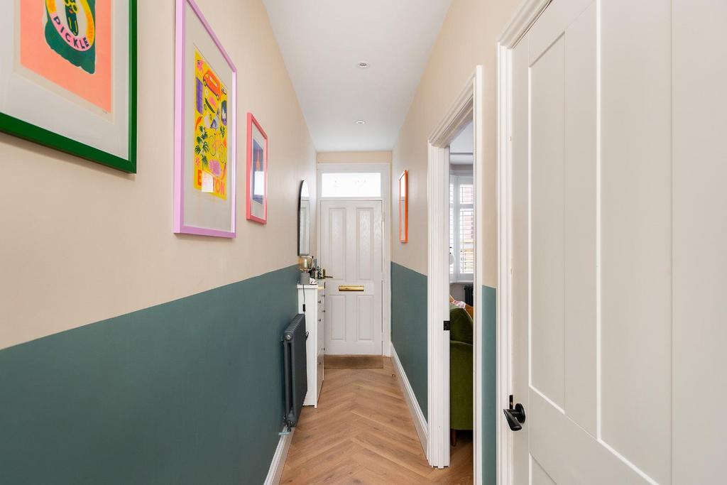 5 G4 RGK - Hallway B.jpg