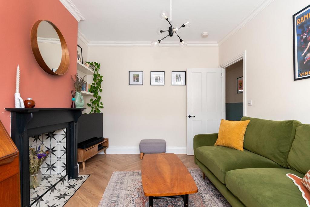 5 G4 RGK - Living Room B.jpg