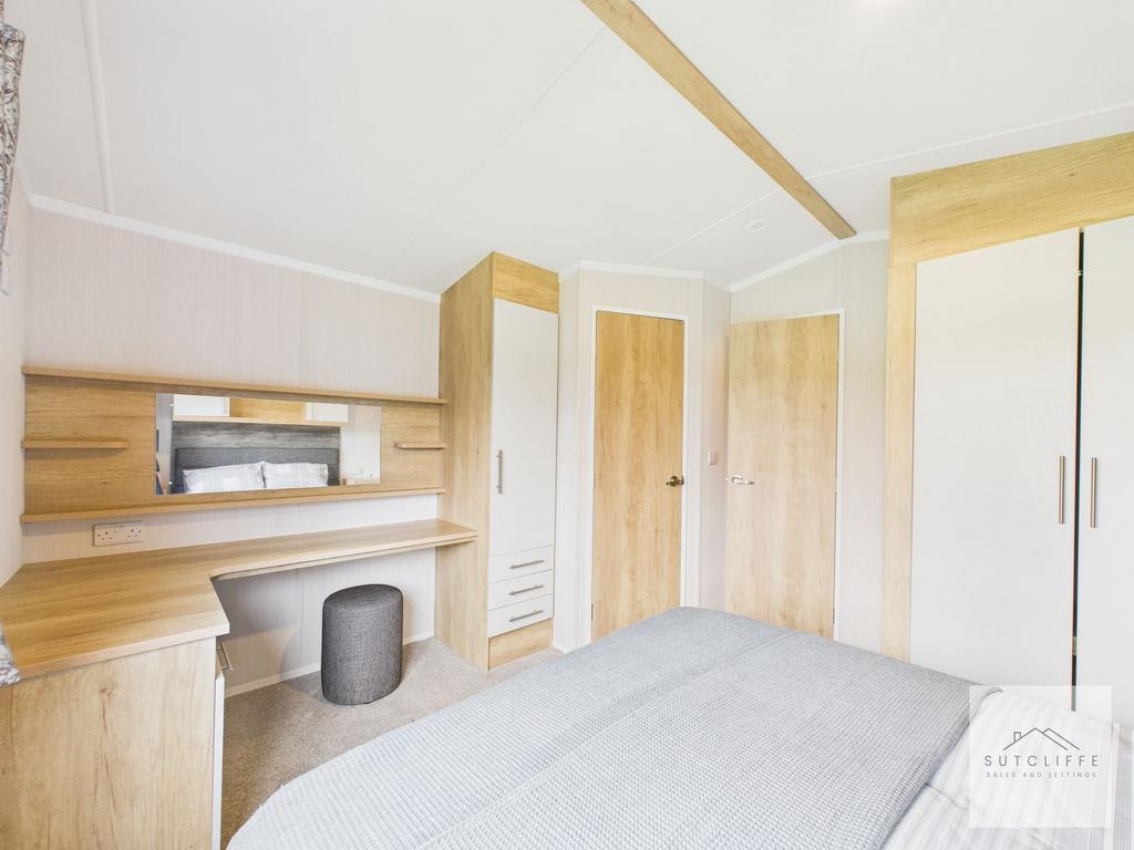 Bedroom 1 &amp; En-suite