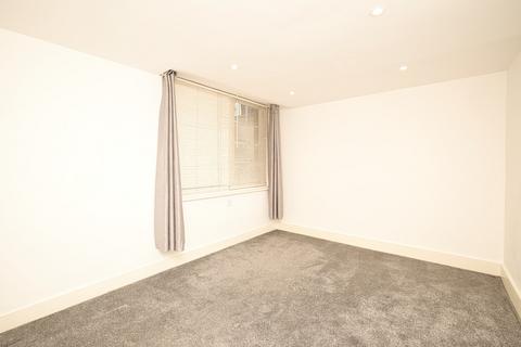 2 bedroom flat for sale, Addington Street, Ramsgate, Kent, CT11