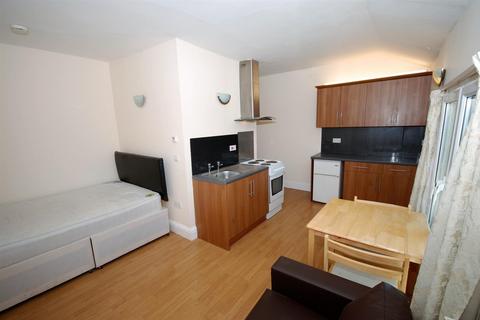 undefined, 80, Emscote Road, Warwick