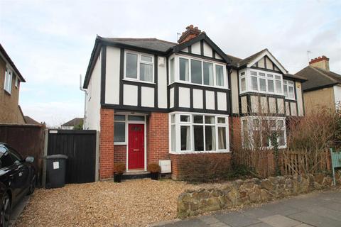 undefined, Rosamond Road, Bedford