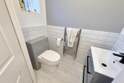 4 bedroom terraced house for sale, Ffordd Cambria, Pontarddulais