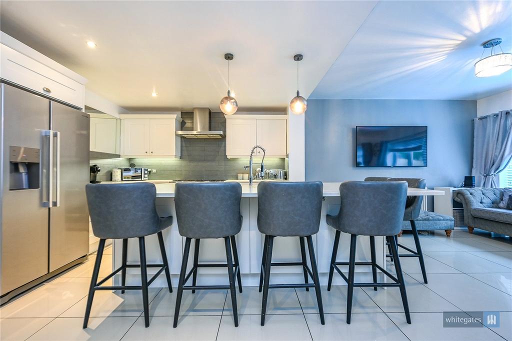 Kitchen/Family/Diner