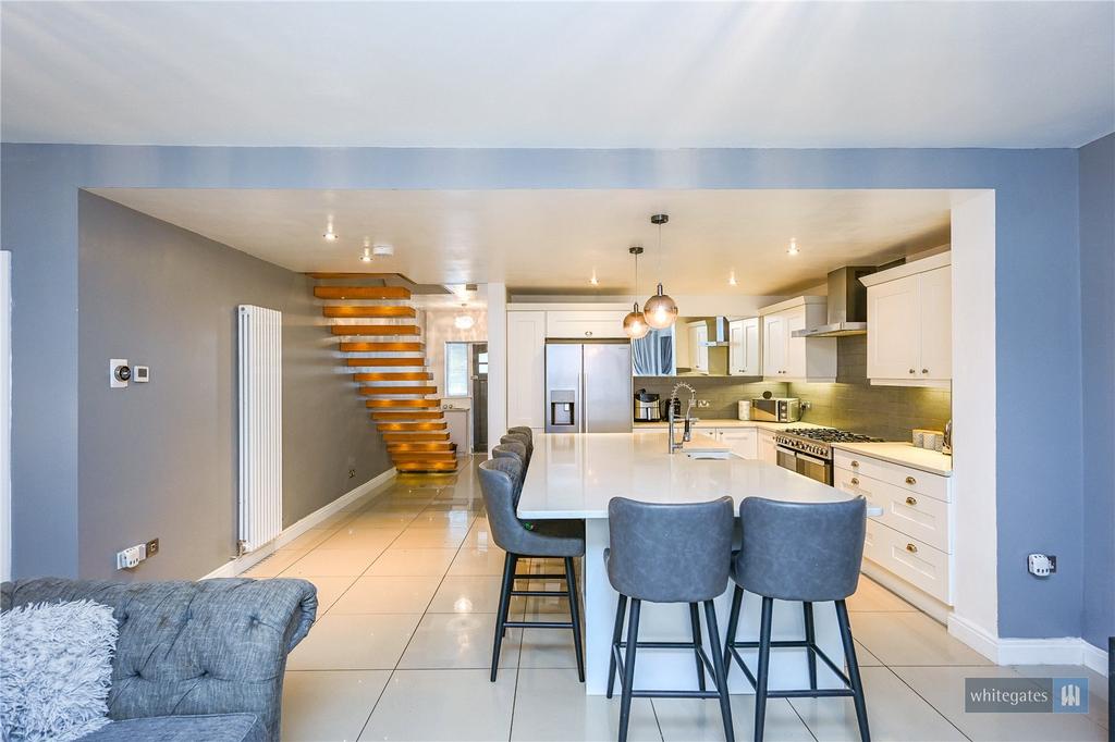 Kitchen/Family/Diner