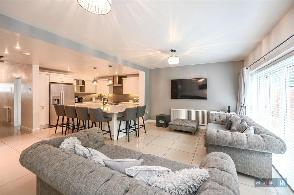 Kitchen/Family/Diner