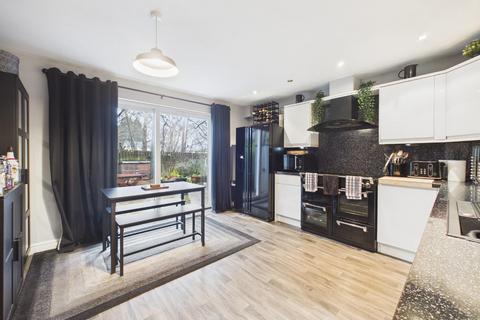 4 bedroom semi-detached house for sale, Pepper Hill Lea, Keighley, BD22 7AQ
