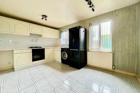 2 bedroom semi-detached house for sale, Inglewhite Close, Bury BL9