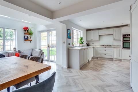 undefined, Newalls Rise, Berkshire RG10