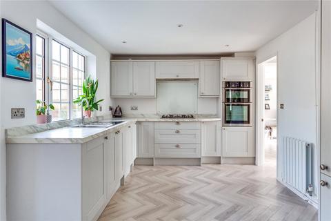 undefined, Newalls Rise, Berkshire RG10
