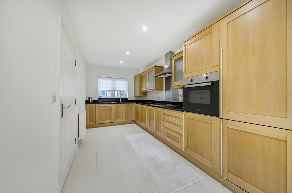 Davidson Frost-Wellings, DFW, Stanmore, Padelford