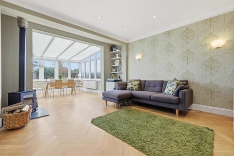 undefined, Reydon Avenue, Wanstead
