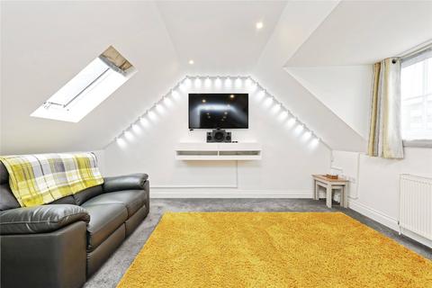 2 bedroom flat for sale, Queens Courtyard, Dover, Kent, CT17