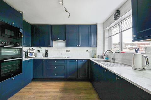 3 bedroom semi-detached house for sale, Friars Way, DOVER, Kent, CT16