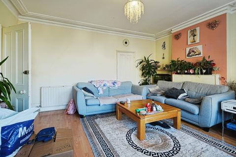 3 bedroom flat for sale, Goldstone Villas, Hove, East Sussex, BN3