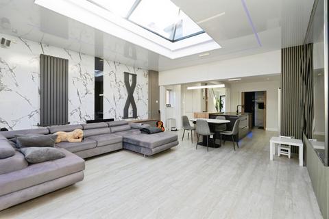 Old Shoreham Road, Portslade, Brighton, East Sussex, BN41