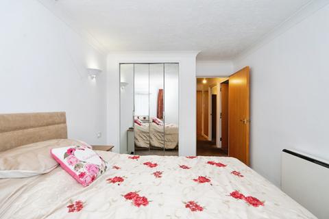 2 bedroom flat for sale, Holland Road, Hove, East Sussex, BN3