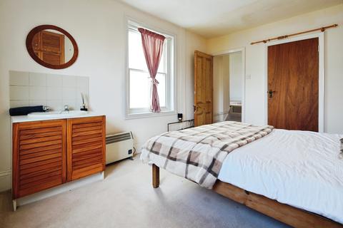 2 bedroom flat for sale, Norton Road, Hove, East Sussex, BN3