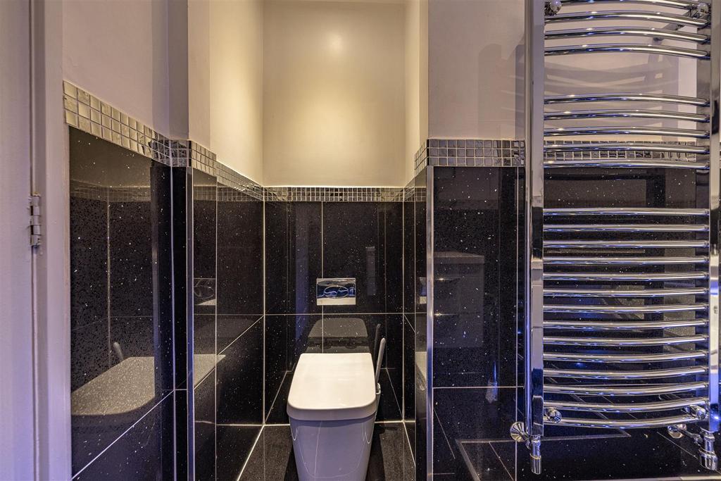 9 Elm Row Galashiels 14.JPG