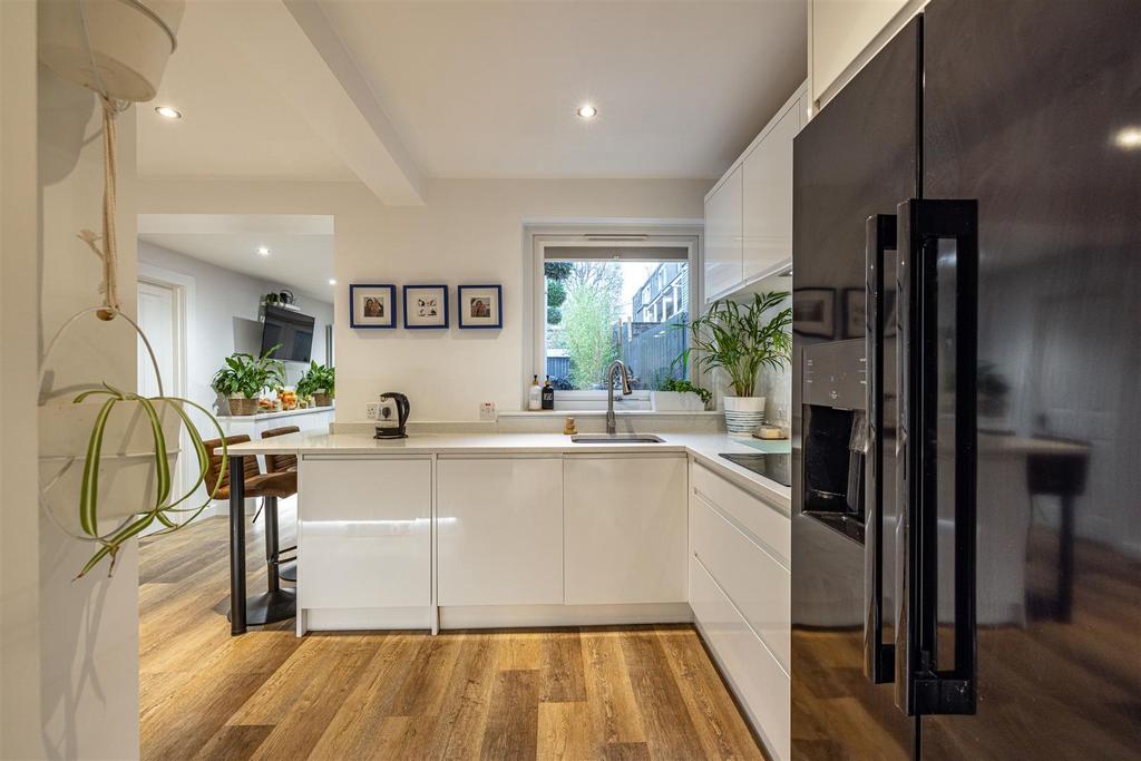9 Elm Row Galashiels 27.JPG