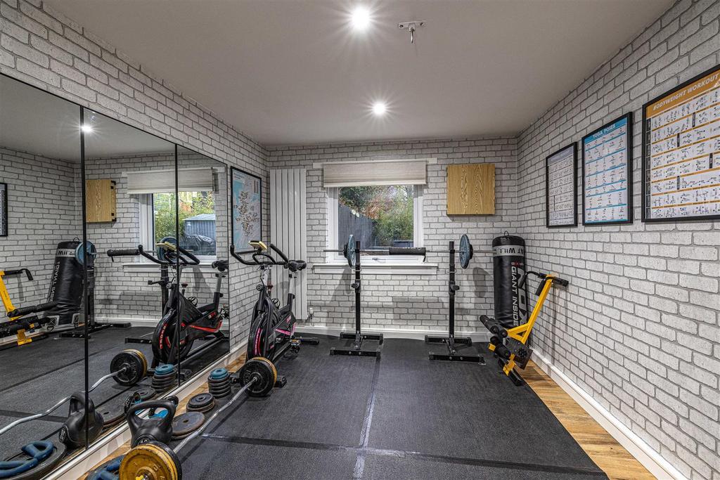 9 Elm Row Galashiels 15.JPG