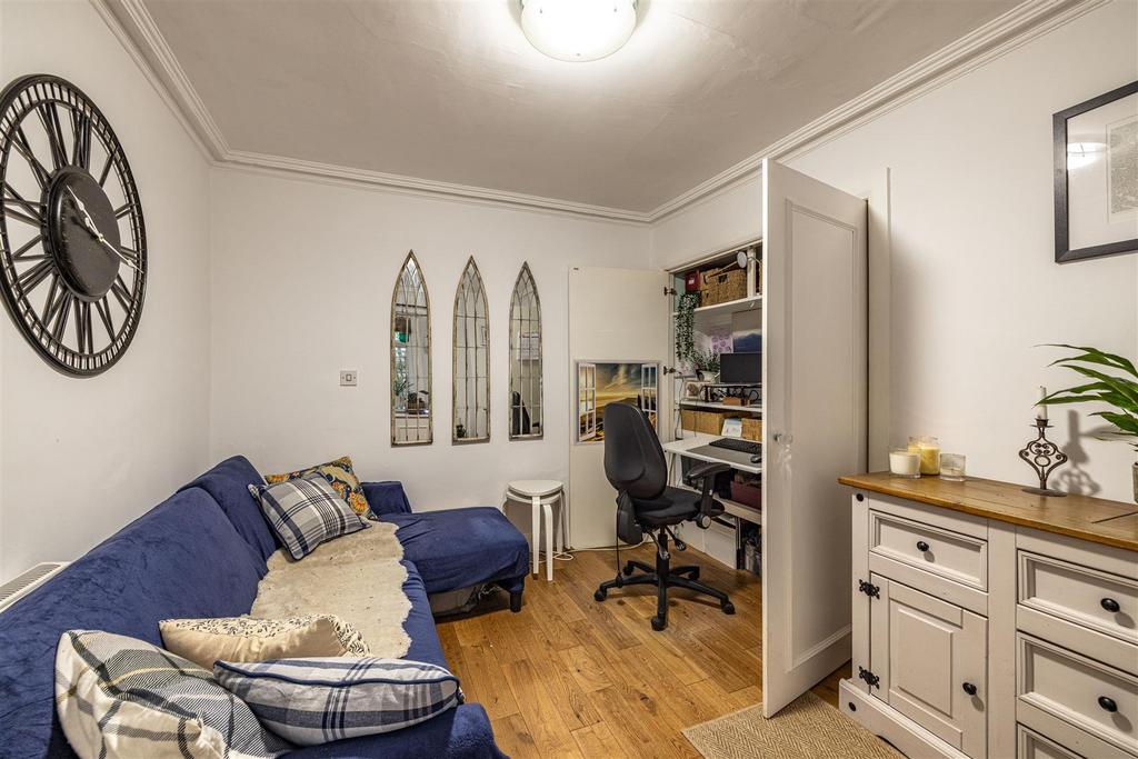 9 Elm Row Galashiels 30.JPG