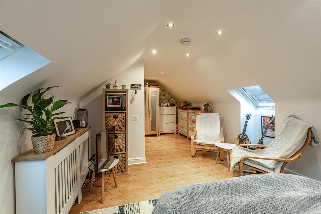 9 Elm Row Galashiels 53.JPG