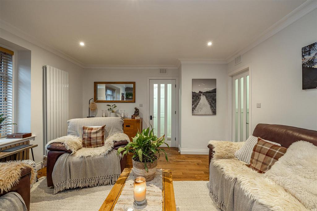 9 Elm Row Galashiels 09.JPG