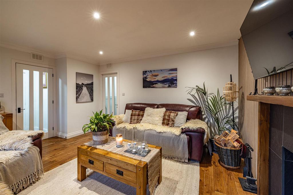 9 Elm Row Galashiels 11.JPG
