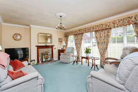4 bedroom detached house for sale, Mayfield Park, Durgates, Wadhurst, East Sussex, TN5