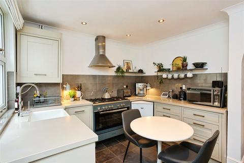 2 bedroom flat for sale, Station Road, wadhurst, East Sussex, TN5
