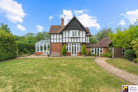 4 bedroom detached house for sale, Epping Road, Roydon