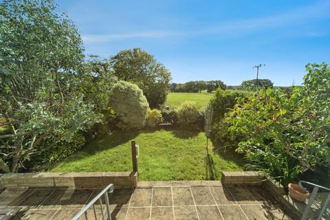 2 bedroom bungalow for sale, Grange Close, Horam, Heathfield, East Sussex, TN21