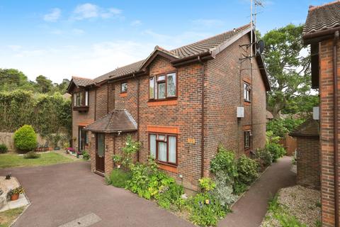1 bedroom flat for sale, Parkside, Alexandra Road, Heathfield, East Sussex, TN21