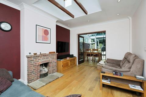 2 bedroom bungalow for sale, Horam Park Close, Horam, Heathfield, East Sussex, TN21