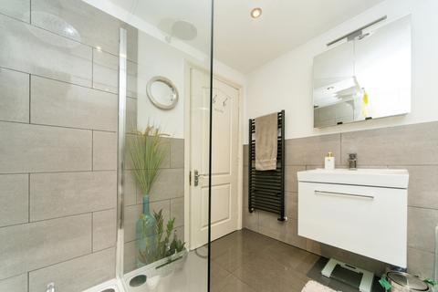 2 bedroom flat for sale, Coombe Road, Brighton, East Sussex, BN2