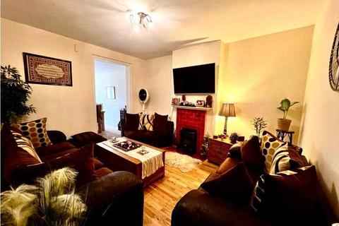 3 bedroom detached house for sale, King Edward Street, Slough