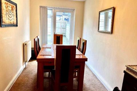 3 bedroom detached house for sale, King Edward Street, Slough