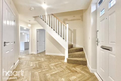 undefined, The Earlswood, Leighton Buzzard