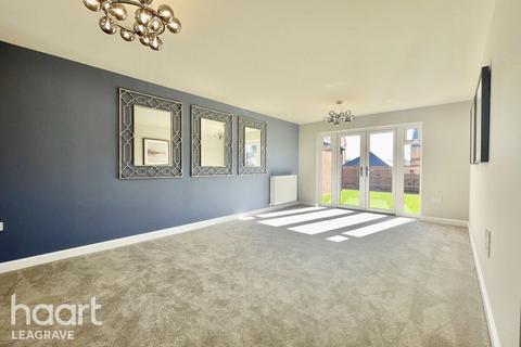 undefined, The Earlswood, Leighton Buzzard
