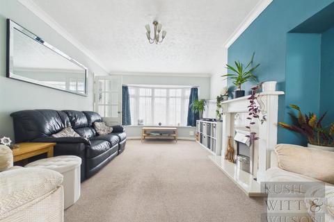 3 bedroom semi-detached house for sale, Amberstone Close, Hastings