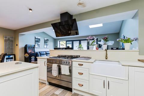 undefined, Five Acres, Northgate, Crawley, West Sussex, RH10
