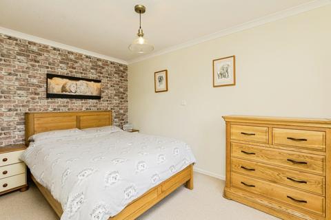 2 bedroom detached house for sale, Raven Close, Turners Hill Park, Turners Hill, Crawley, RH10